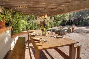 House (2 Bedrooms) | Interior - Spacious Courtyard & Spanish Charm: Silverado Home (Silverado)