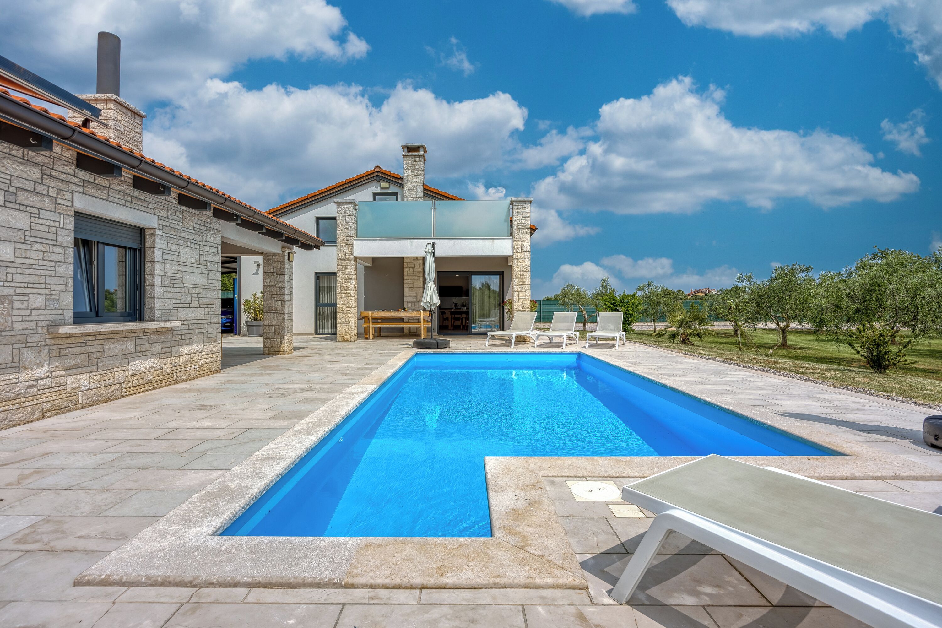 Seasonal outdoor pool