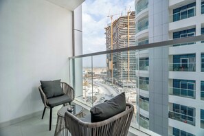 Property grounds - Free housekeeping visits during your stay - StayShort - 2 Bedroom Hidden Jewel in Arjan that Sleeps 4 (Arjan)