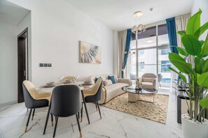 TV - Free housekeeping visits during your stay - StayShort - 2 Bedroom Hidden Jewel in Arjan that Sleeps 4 (Arjan)