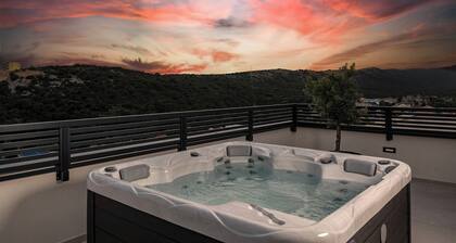 Villa Betelgeuse Supernova