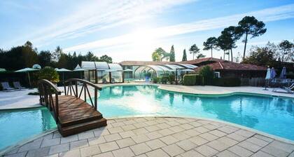 Apartment by Lake Parentis With Pool