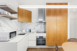 Private kitchen - Historic Porto Flat, Central Porto (Porto)