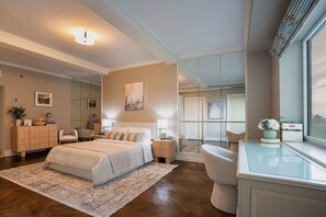 2 habitaciones, tabla de planchar con plancha, internet y ropa de cama 