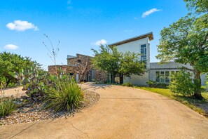 Rumah | 4 kamar tidur dan internet