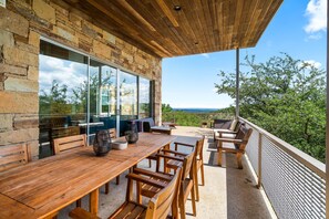 Rumah | 4 kamar tidur dan internet