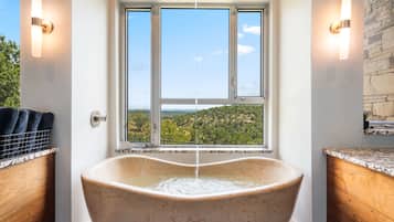 Casa | 7 dormitorios y Internet