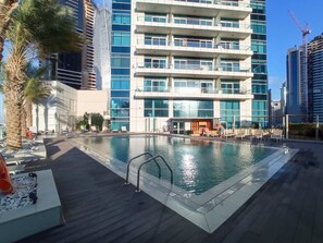 Unclassified image, 5 of 24, button - Stayshort - Refined 1 Bedroom Retreat Sleeps 4 in Dubai Marina (Dubai)