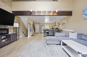 Townhome, 4 Bedrooms | Living area | Smart TV, streaming services