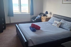 Ferros/tábuas de passar roupa, Wi-Fi, roupa de cama