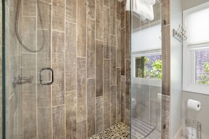 Cabane, 3 chambres | Salle de bain | Serviettes fournies