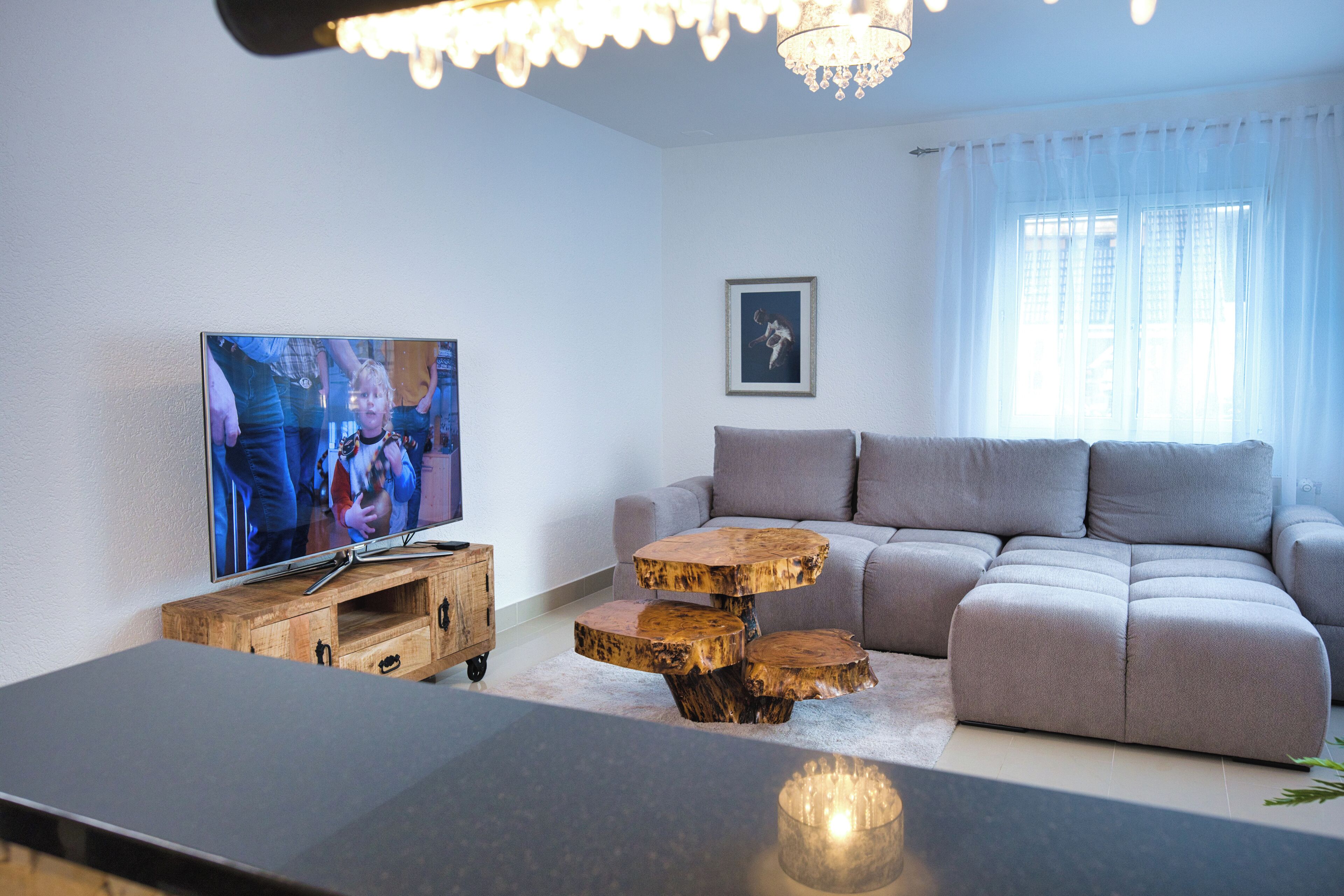 Apartment, 1 Bedroom, Smoking, Balcony | Living room