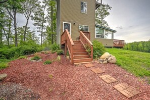Exterior - Tower Lake Vacation Home & Cabin (Birchwood)