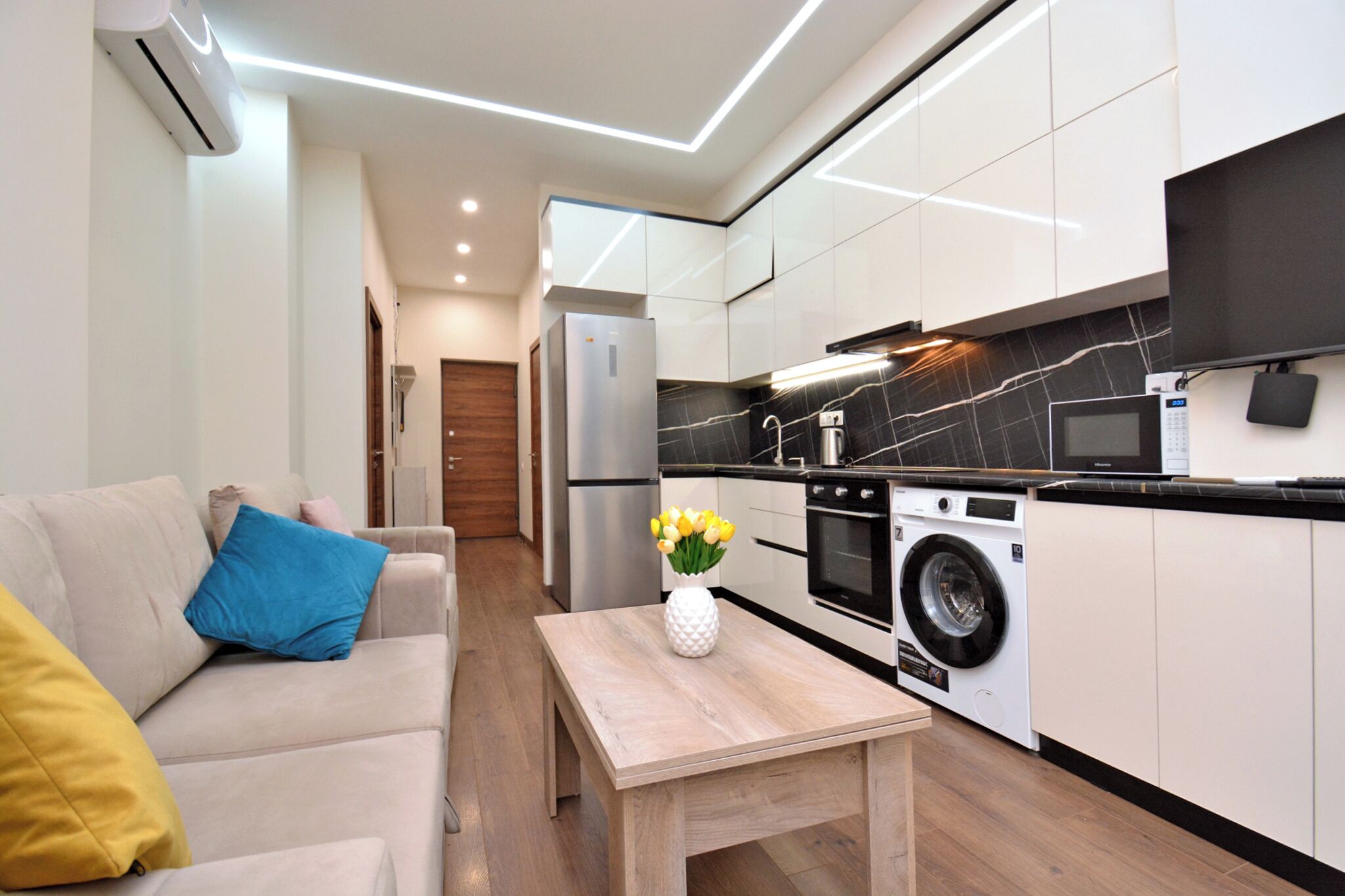 Condo, City View | Private kitchen