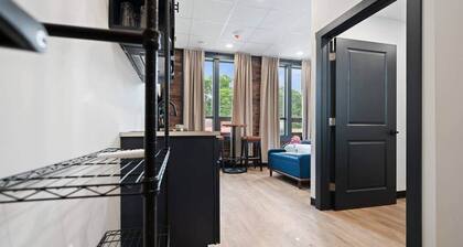 Blue Room @ The MillRows Suites