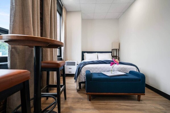 Tabla de planchar con plancha y wifi 