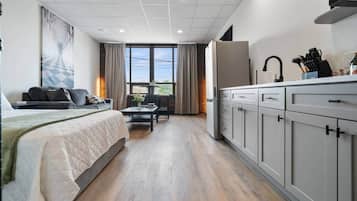 Iron/ironing board, WiFi