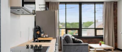 Fridge, microwave, stovetop, toaster