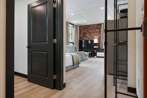 The Library @TheMillRowsSuites