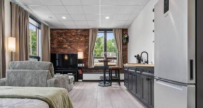 The Library @TheMillRowsSuites