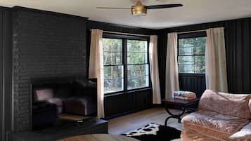 Téléviseur connecté, livres