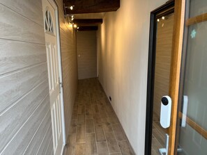 Interior - The Cocon Room with Wi-Fi (Frossay)