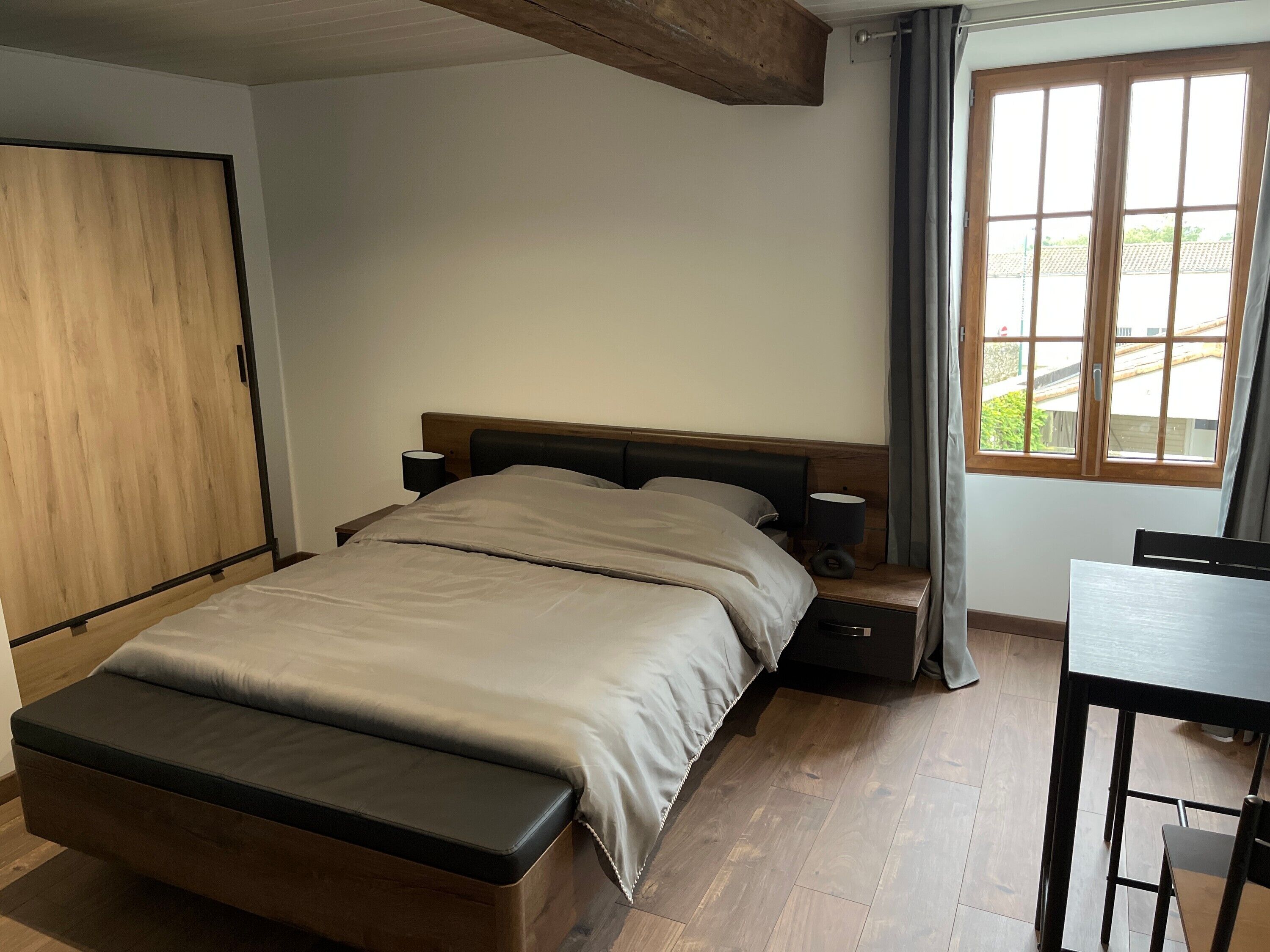 1 chambre, Wi-Fi, draps fournis