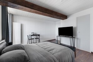 1 bedroom, WiFi, bed sheets - La Bohème Room 3 with Wi-Fi (Frossay)