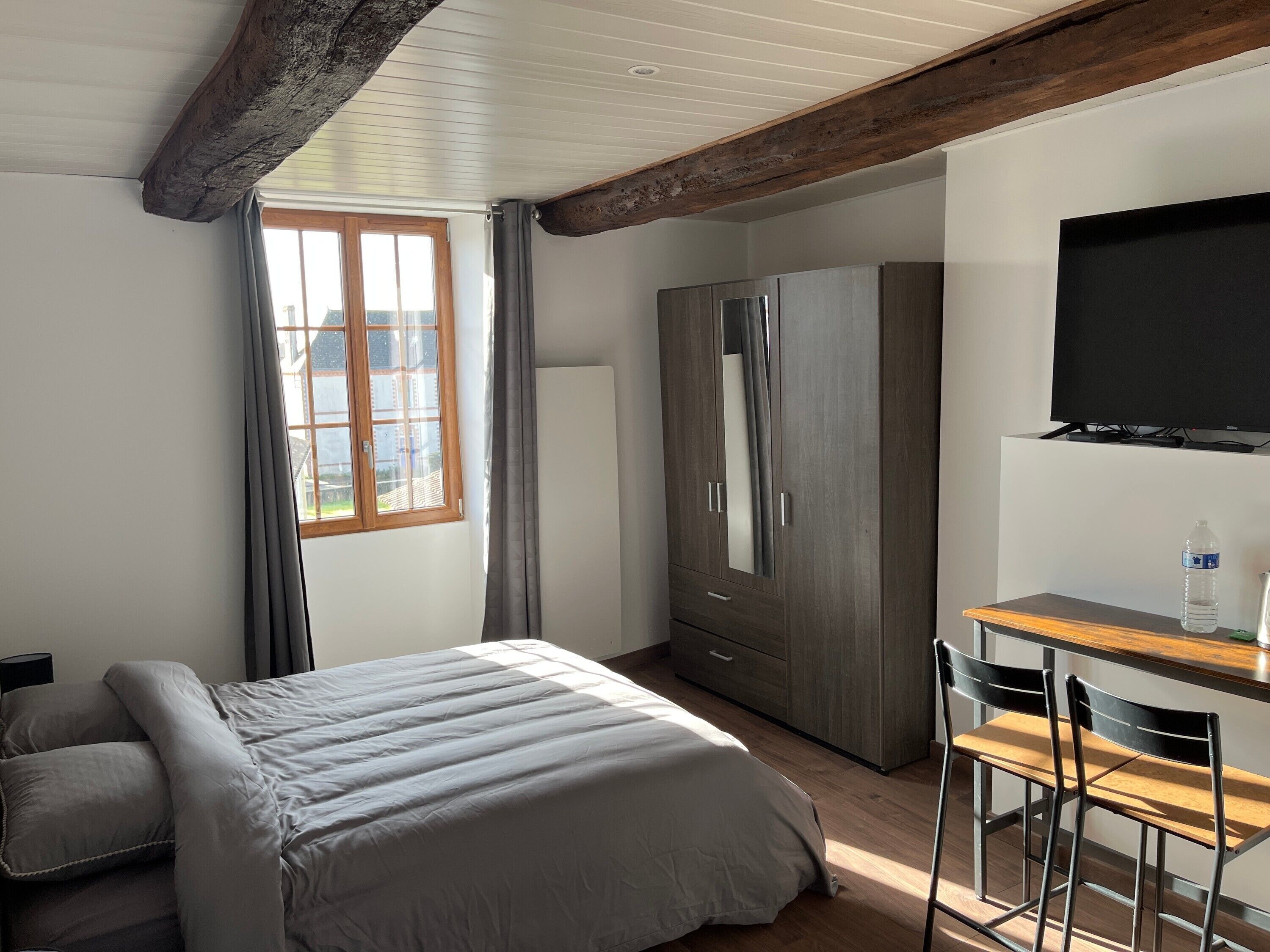 1 chambre, Wi-Fi, draps fournis