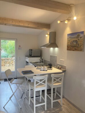 Ofen, Herdplatte, Geschirrspüler