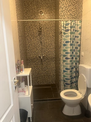 Family Apartment | Bathroom - Lana HomeBudapest (Budapest)