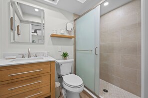 Hair dryer, towels - Whitney Beach Escape (Longboat Key)