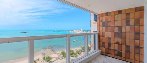 Basic Apartment | Interior