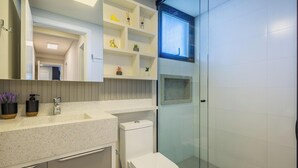 Apartment | Bilik Mandi