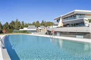 Outdoor pool - Casa Eden Luxury 3 bed room Chaparral (Mijas)