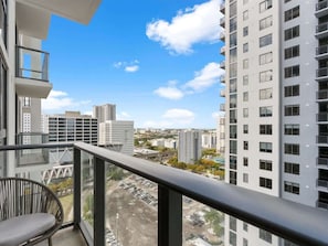 Property grounds - Downtown 1BR | FIFA Fan Fest | World Cup (Miami)