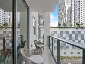 Property grounds - 2BR Suite | FIFA Fan Fest | Rooftop Pool +Workpace (Miami)