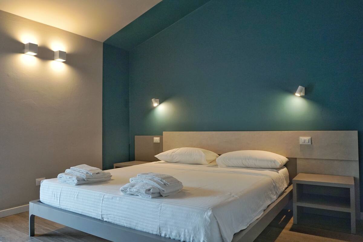 Deluxe Apartment, Lake View | Individually decorated, individually furnished, desk, free WiFi