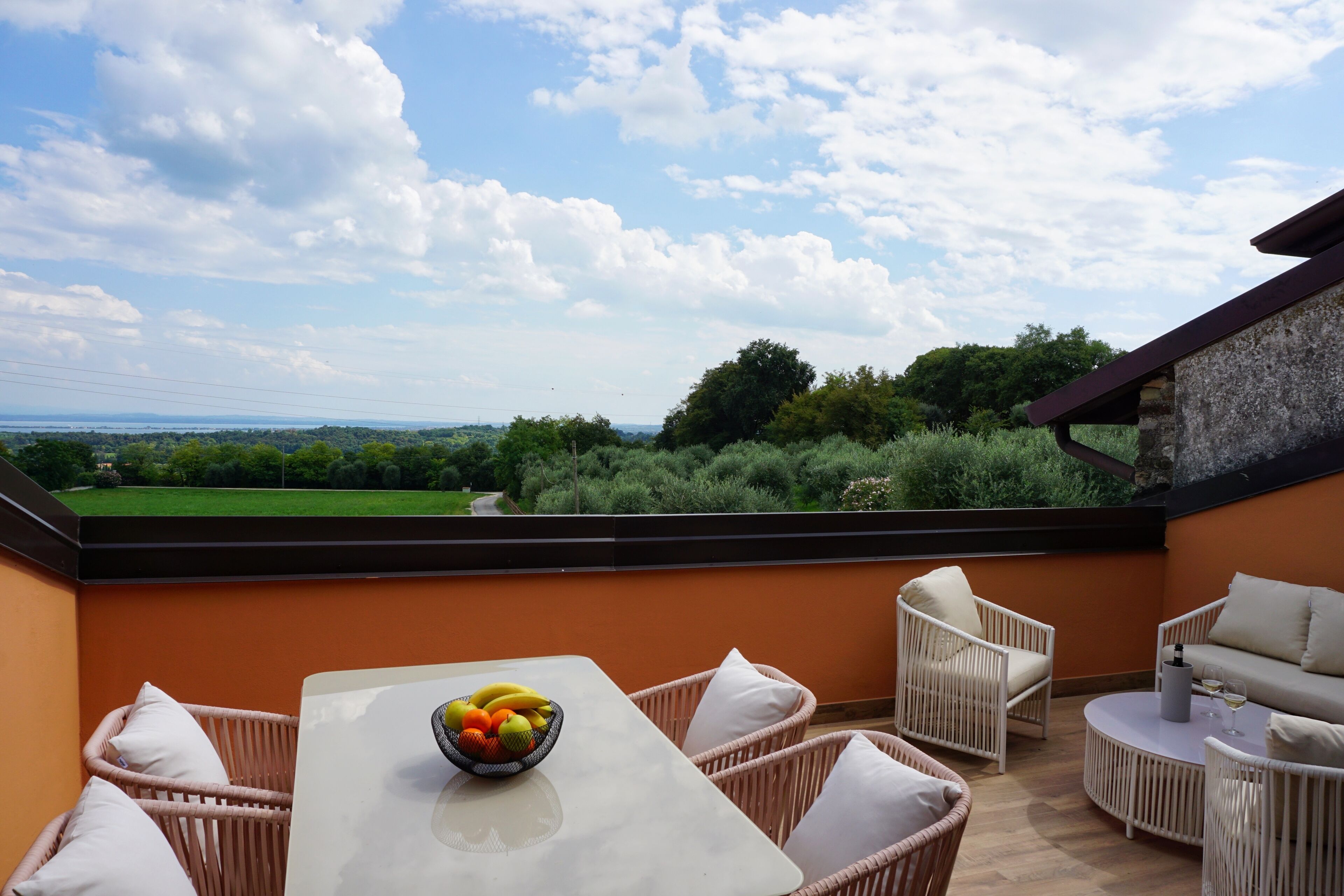 Deluxe Apartment, Lake View | Outdoor dining