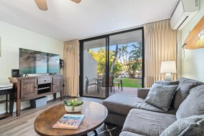 Smart TV, printers - NEW | Island-Style Retreat Just Steps from the Beach (Kihei)