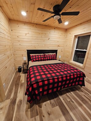 4 bedrooms, WiFi, bed sheets, wheelchair access