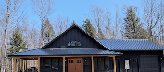 Superior Black Bear Lodge-new construction on trail 8