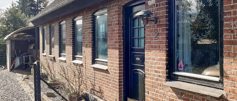 House | Exterior