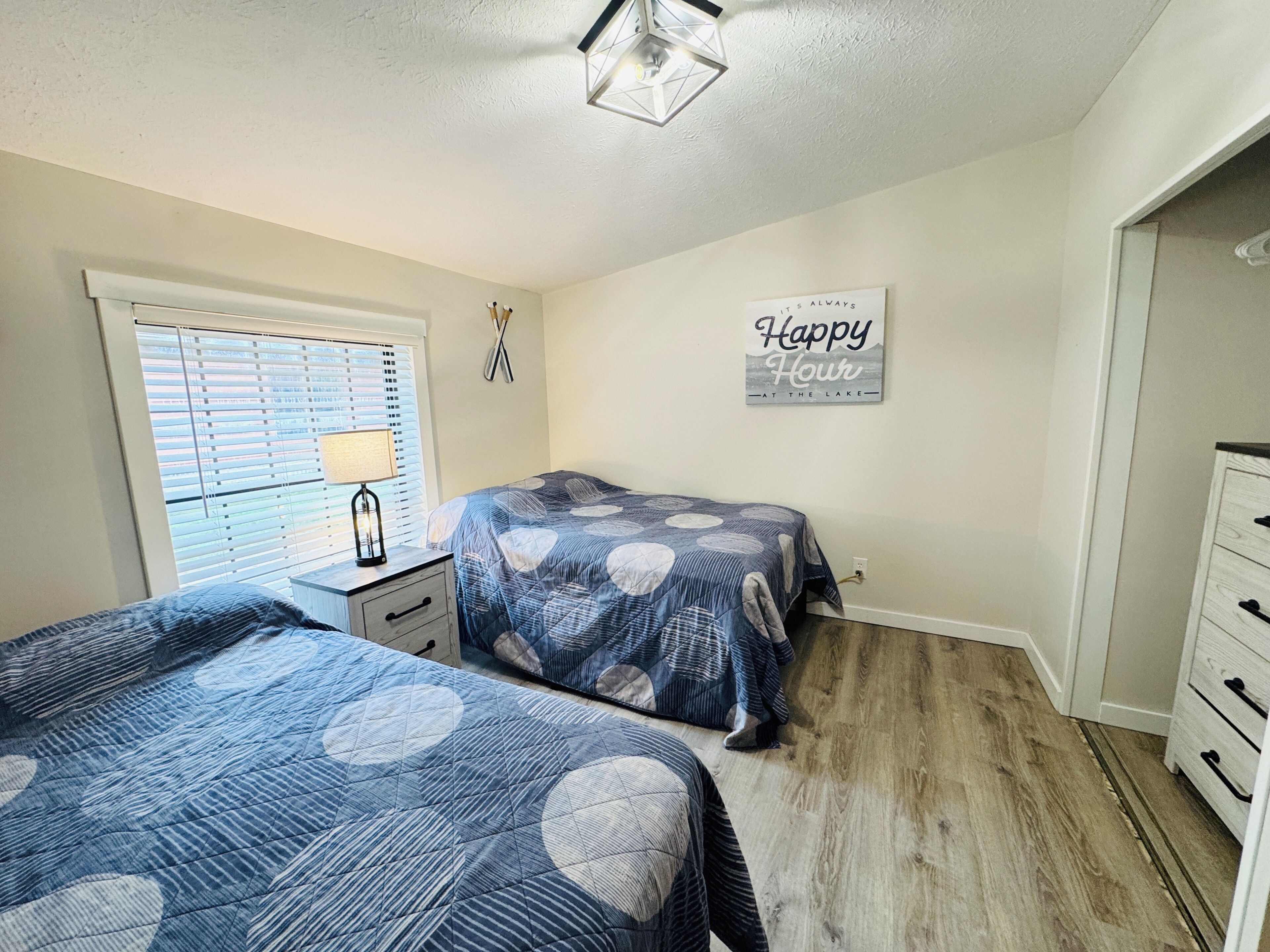 4 bedrooms, WiFi (free)