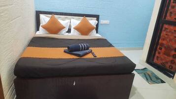 Habitación doble Confort, 1 cama Queen size, para no fumadores | Wifi gratis