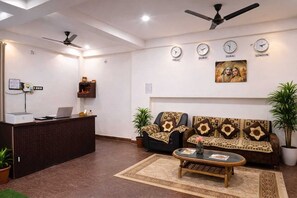 Executive lounge - SRT Homes  (Ranchi)