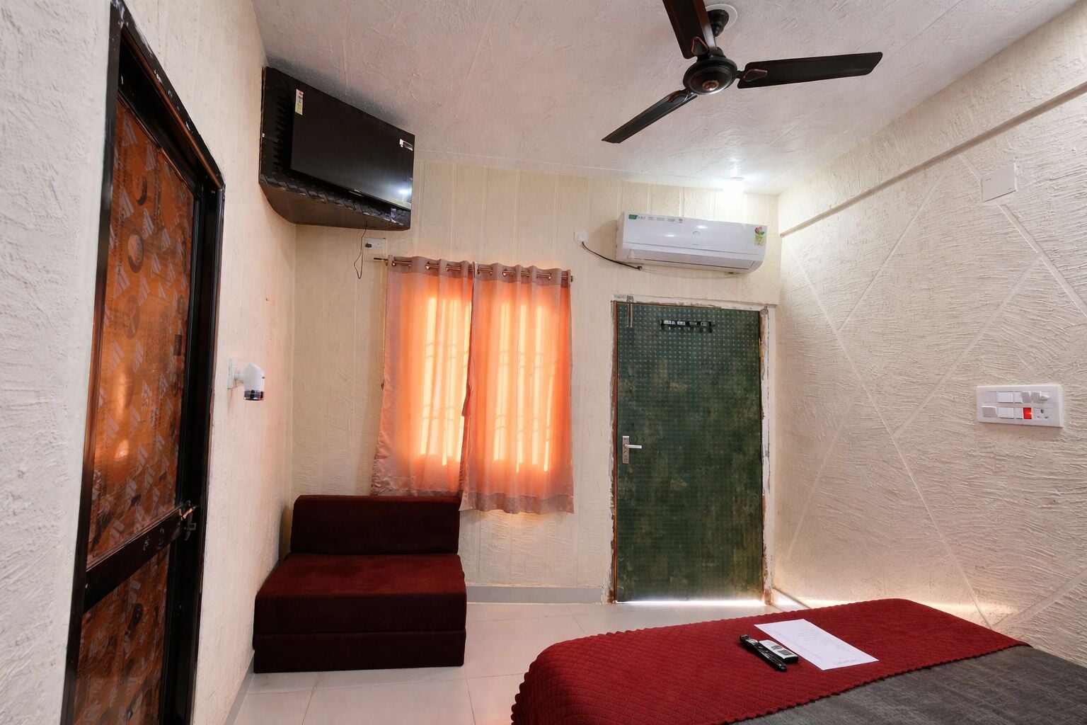 Chambre Double Confort, 1 grand lit, non-fumeur