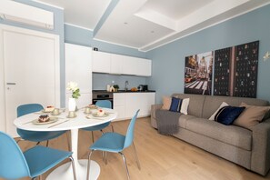 Living area - Plana Residence Apartment 7 Piazza Firenze Corso Sempione Milan (Milano)