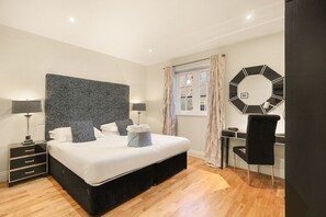 Desk, iron/ironing board, WiFi, bed sheets - Cherry Blossom - North East Escapes (Bamburgh)