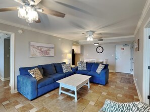 Smart TV - Regency Towers #407 East | Pet Friendly, Beach Service, Pool, Pickleball (Pensacola Beach)